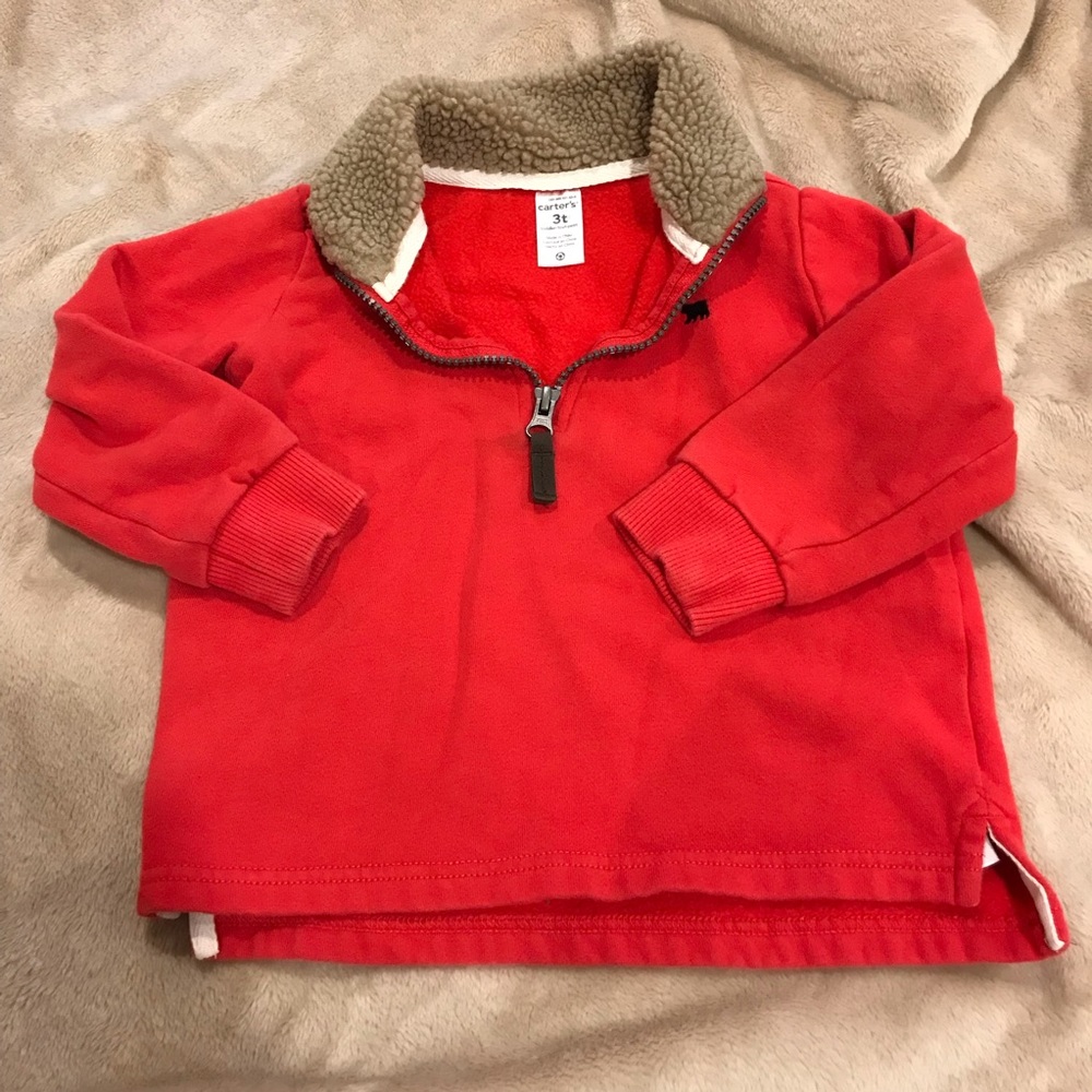 ‼️KIDS SALE‼️
3T Carter’s Quarter zip sweatshirt
